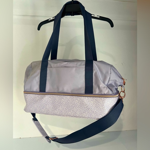 Design Love Fest Lavender DUFFLE BAG - Picture 1 of 8